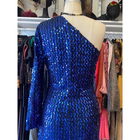 vintage 1980s metallic blue sequin one shoulder fitted gown by Climax, medium - Picture 9 of 10